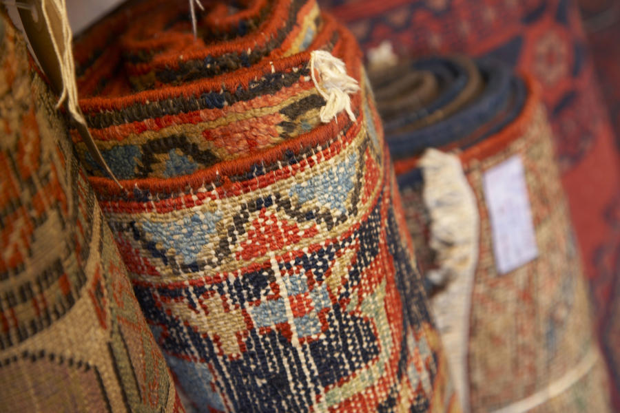 Rugs & Carpets