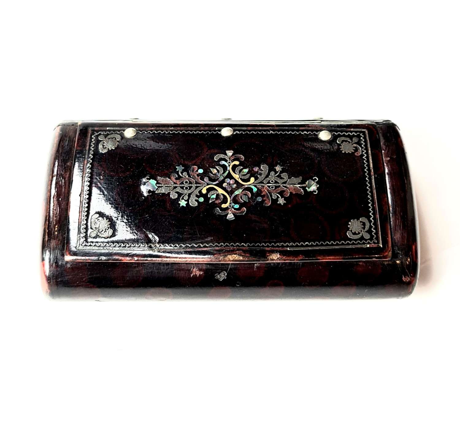 Snuff Box Inlaid with Mother of Pearl