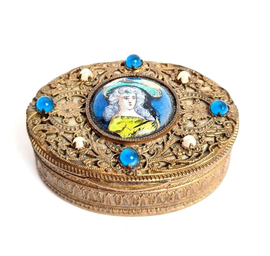 Snuff Box
