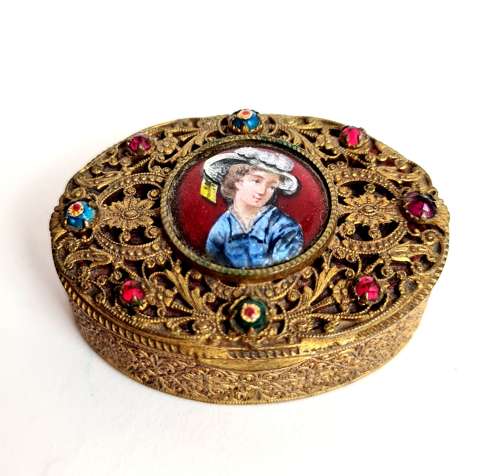 Snuff Box