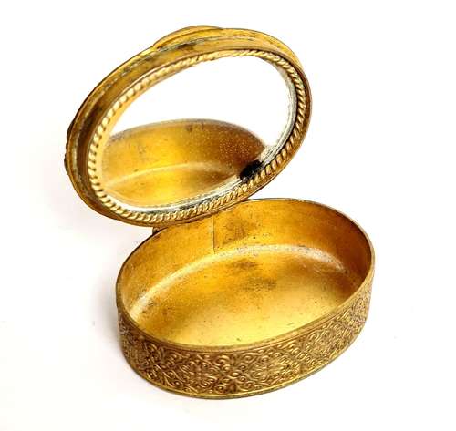 Snuff Box