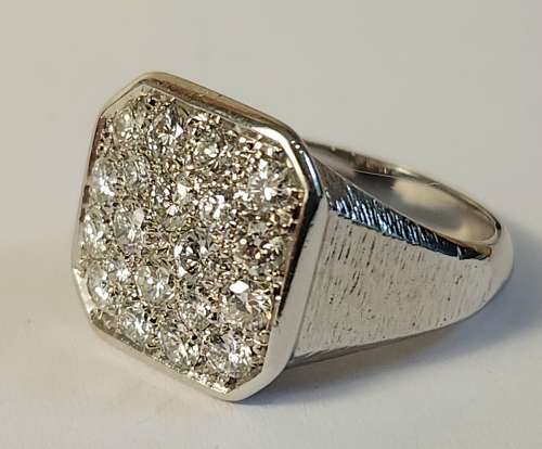 Diamond Octagonal Cluster Ring