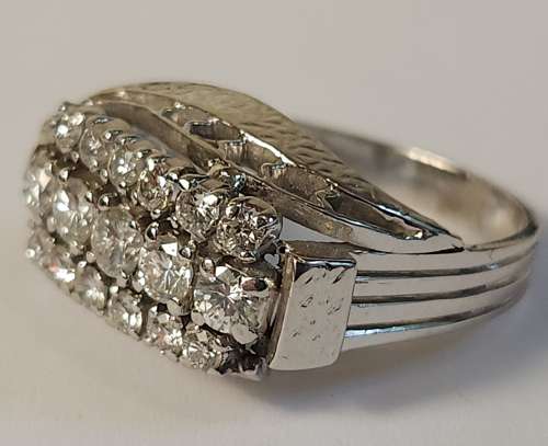 17 Stone  Diamond Ring