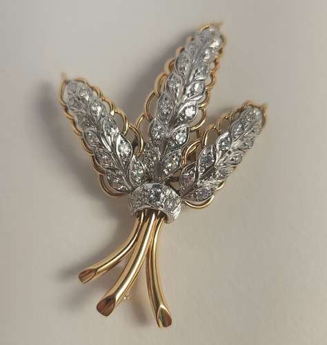 Diamond and Gold Wheat Brooch