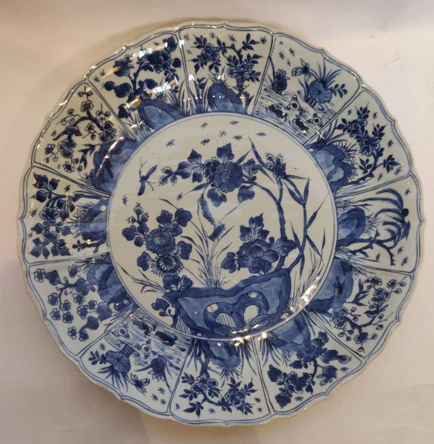 A Large Chinese Blue and White Dish