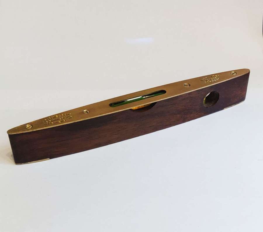 Spirit level in Rosewood